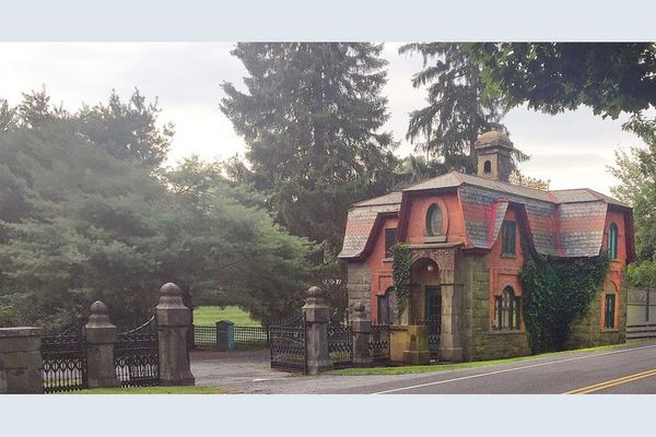 Historic Astor Gatehouse