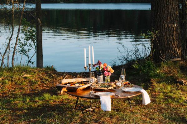 Berkshire Picnics Wants You To Enjoy The Moment. They’ll Handle The Rest.