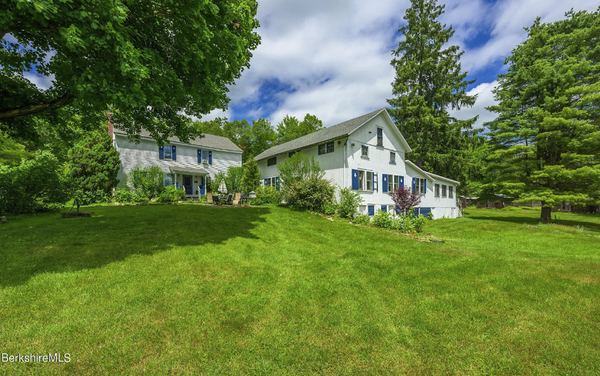 108 Acre Throwback Lake Camp in Lanesborough