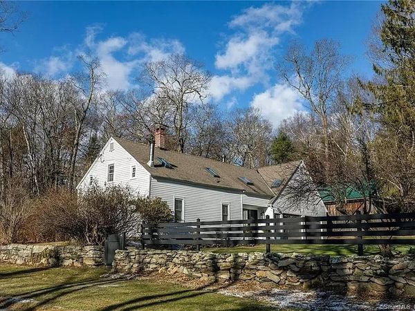 Period Home With Modern Addition