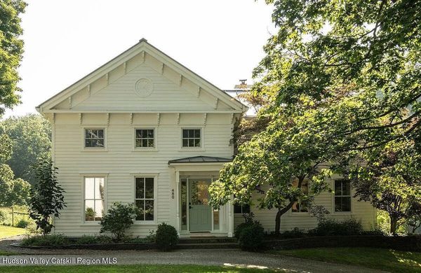 Farmhouse Dreams in Craryville