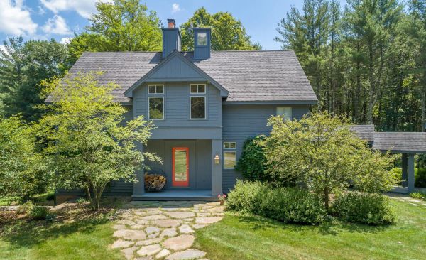 Captivating Contemporary