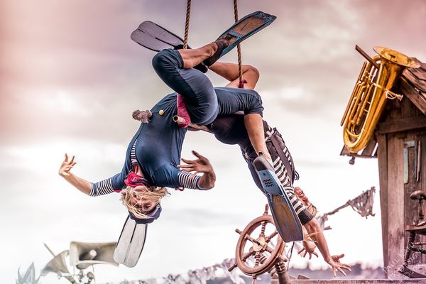 Flotsam River Circus Docks in Hudson September 1