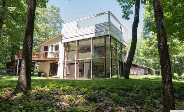 Frank Lloyd Wright Style