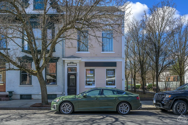A Multi-use Building on Warren Street in Hudson