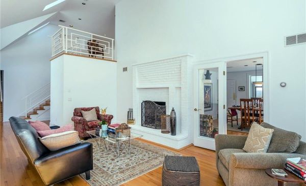 SPONSORED LISTING: Architect-designed home in Roxbury, Conn.