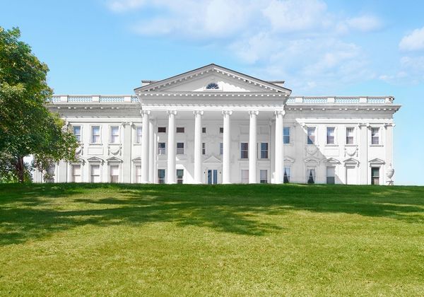 Four historic sites in Hyde Park show off the splendors of architecture and design