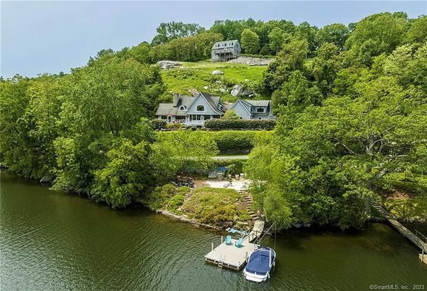 SPONSORED: Everything Included At Candlewood Lake