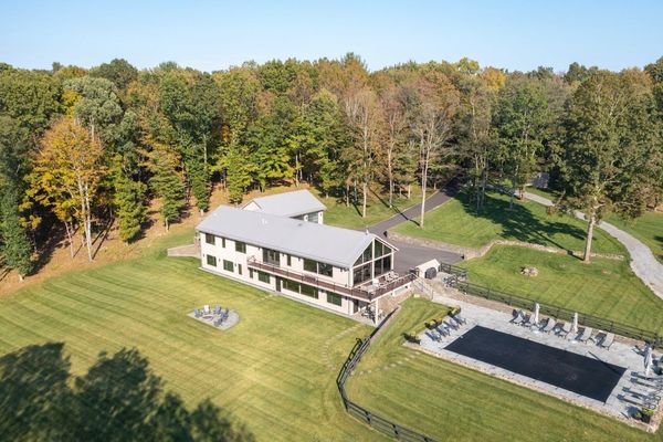 Modern Age Smart House