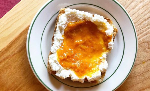 Golden Russet Cafe And Grocery Serves Breakfast, Lunch, And the Best Ciders Produced In The Region