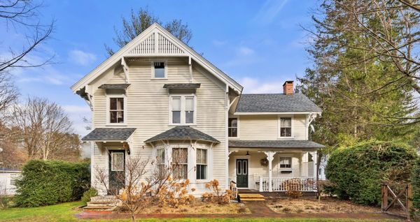 Stockbridge Near Main Street