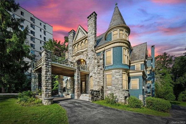 Historic Smith Brother's Cough Drop Home