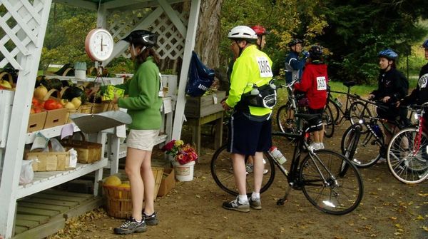 Tour des Farms: A NWCT Farm Tour For Pedal Pushers