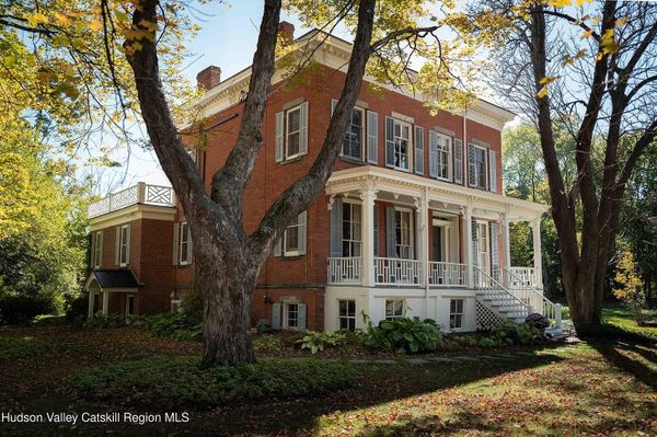 Greek Revival on Germantown's Shores