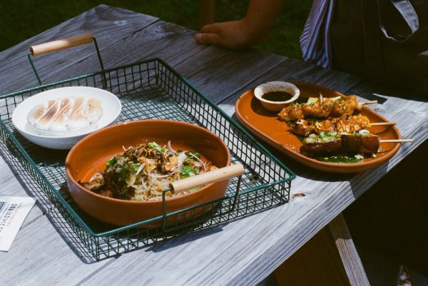 Sira Ulo Pop-Up Brings Open-Fire Filipino Flavors to the Hudson Valley