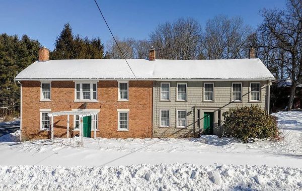 Former Stagecoach Tavern, Turning Point Inn in Great Barrington