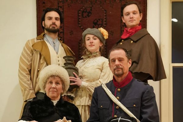 Chekhov’s Short Stories Take to Local Stages in “Chekhovek” This Month