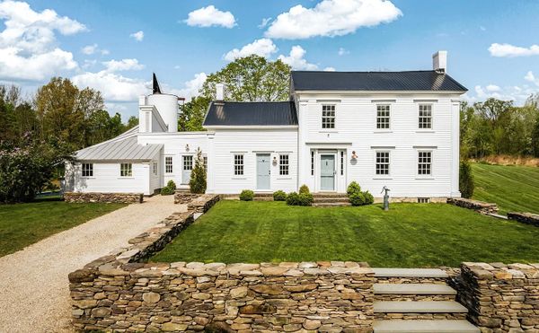 1740 Greek Revival With Mid-Century Modern Addition, in Valatie