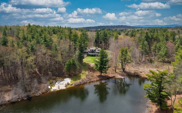 Lounge By Your Private Lake in Southfield