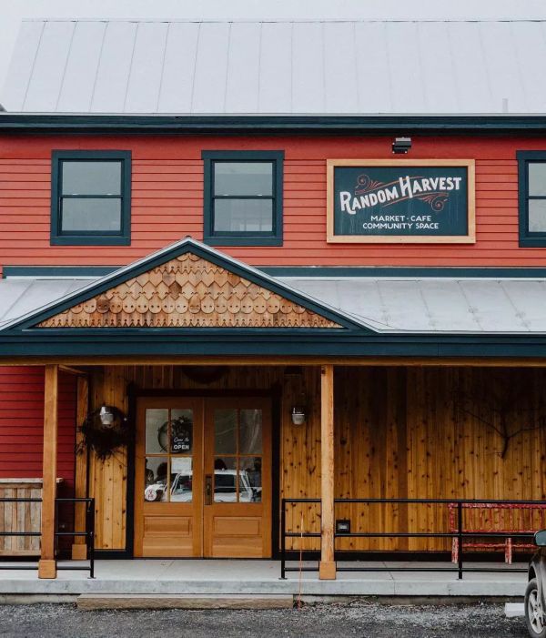 7 Backroad Eats Worth Breaking For