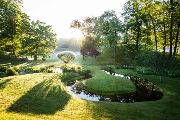 6 of Our Favorite Not-So-Secret Gardens of Summer