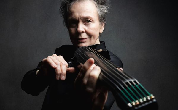 Four Nights with Laurie Anderson: A Career That Refuses to Sit Still at Tanglewood