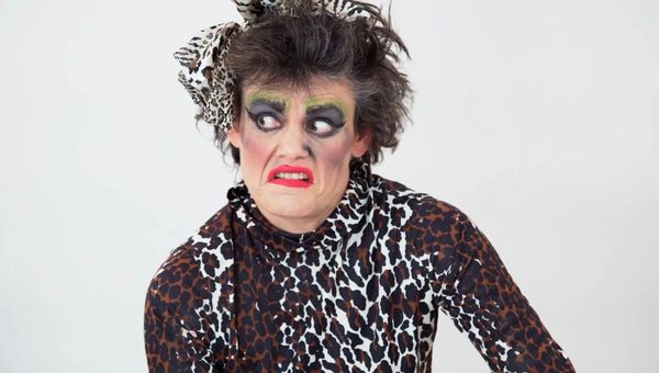 Jibz Cameron Brings “Hell in a Handbag” to TSL