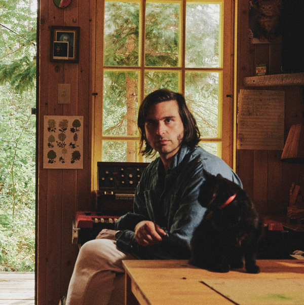 Flore Laurentienne  Blends Bach With a MiniMoog at the Clark