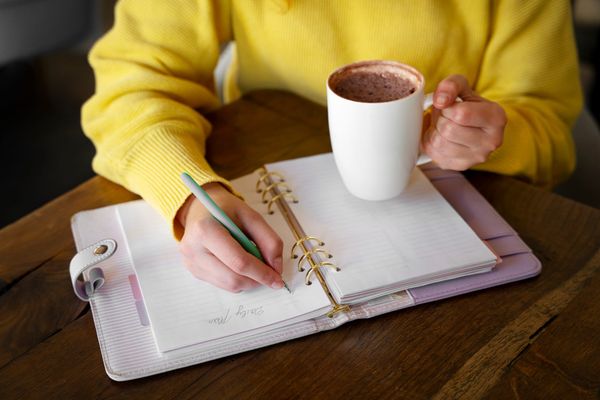 10 Benefits of Using a Productivity Journal Every Day