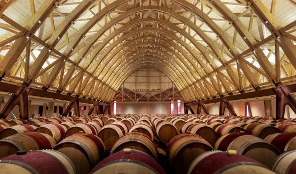 Photographer Peter Aaron Revisits Bordeaux in New Book, Launching Friday in Hudson