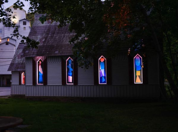 Liz Nielsen’s “Crystalline Resonance” Brings Color to Wassaic Project