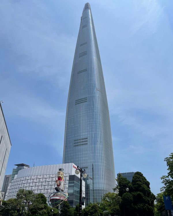 5 Interesting Civil Engineering Facts About LOTTE World Tower
