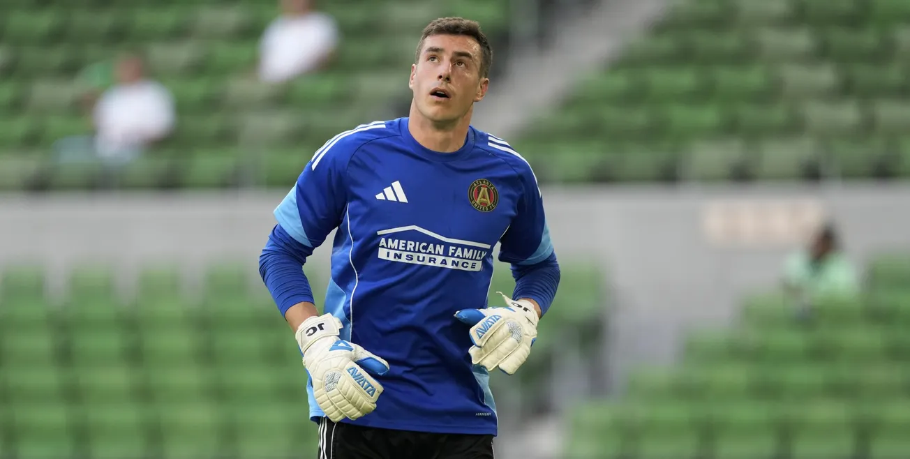 May 14, 2025; Austin, Texas, USA; Atlanta United FC goalkeeper Josh Cohen (22) warms up before a match against Austin FC at Q2 Stadium. 