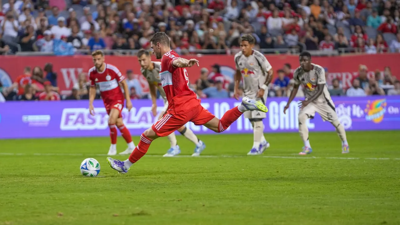 Hugo Cuypers strikes the ball against New York Red Bulls in 2025.