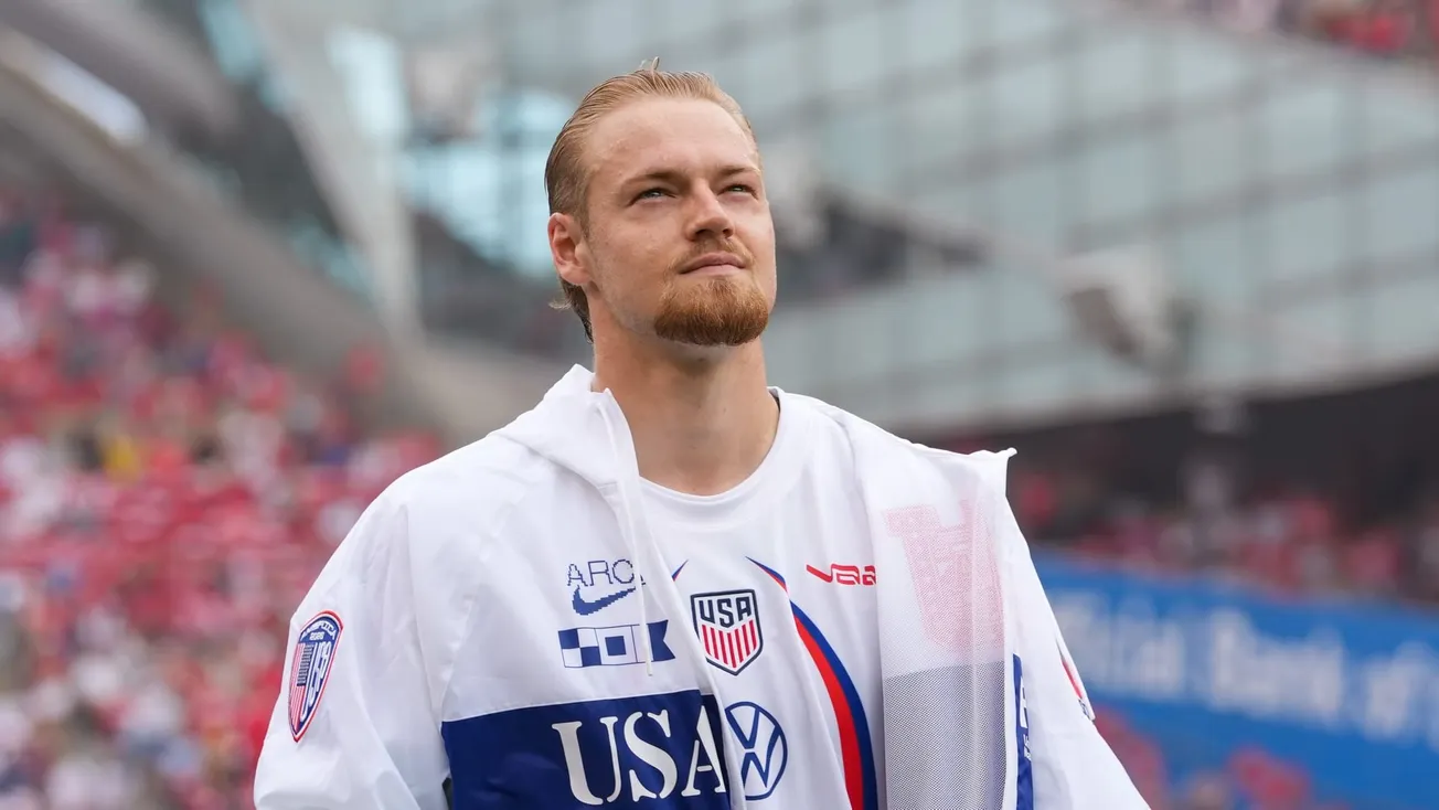 Chris Brady with the USMNT at Soldier Field against Germany before the 2026 FIFA World Cup