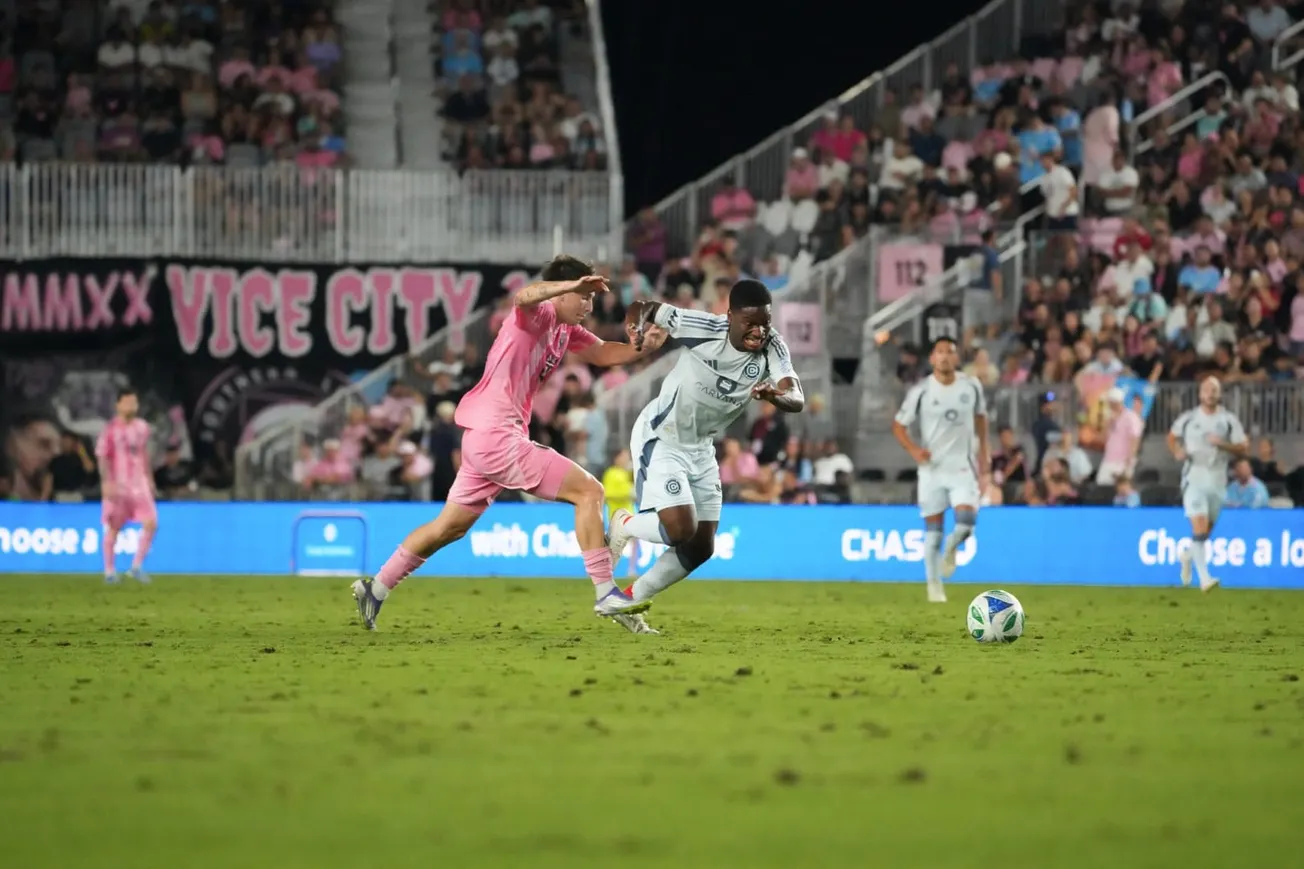 Justin Reynolds gets the ball before scoring against Inter Miami in 2025.