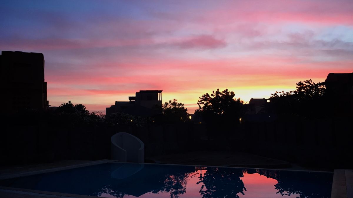 Eat, sleep, (kitesurf || code), repeat