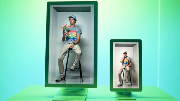 Looking Glass Receives SID 2026 Display of the Year Award for Hololuminescent™ Display Technology