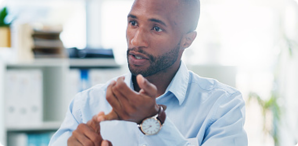 rontline sSupervisor explaining a process with hand gestures, highlighting the value of team lead readiness