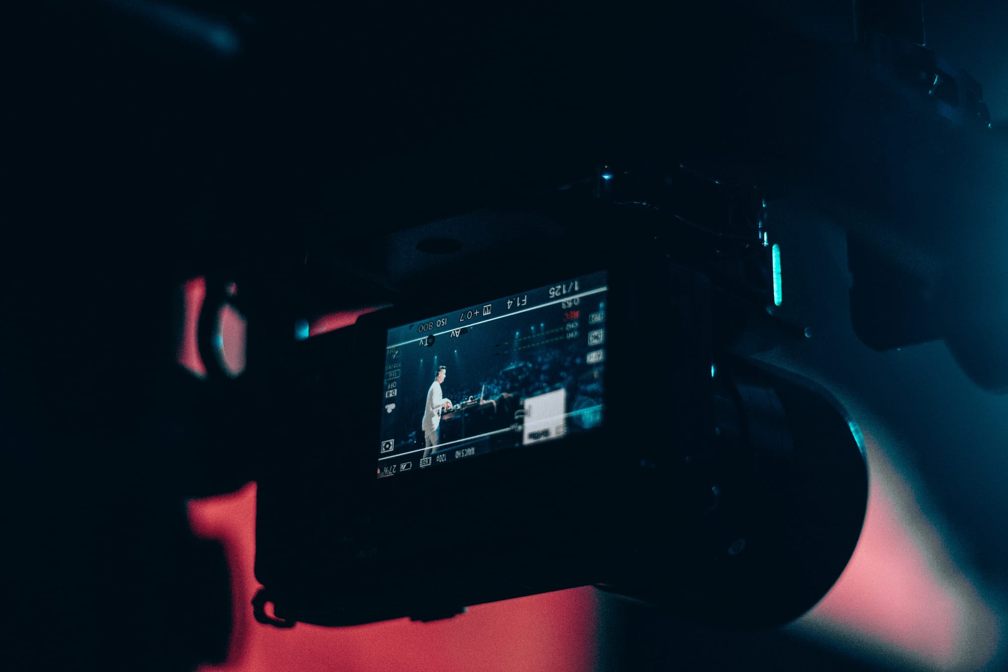 A filming Camera - Filmora Vs iMovie