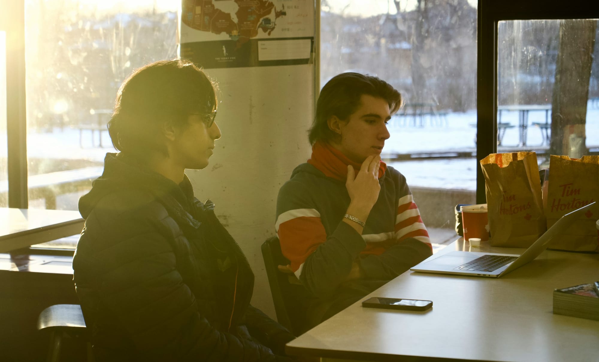 boys using laptop - Content Marketing Storytelling