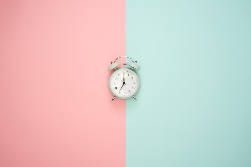 clock - Best Days And Times To Post On Social Media