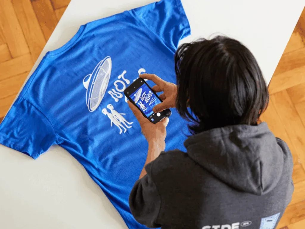 how to sell merch on instagram