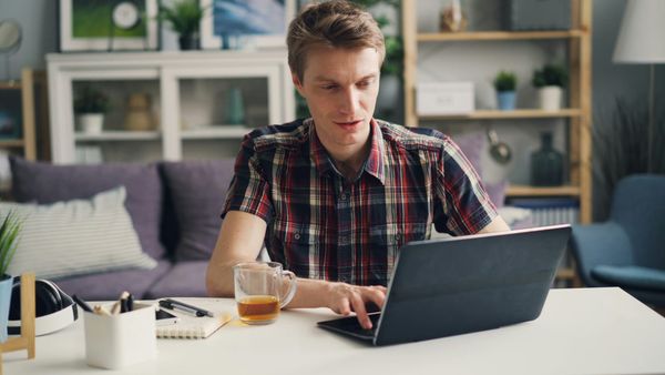 15 Best YouTube Shorts Editing App To Try Right Now