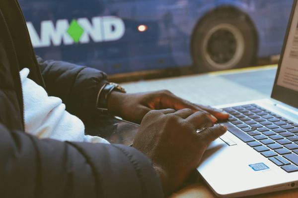 Detailed Comparison: Hootsuite Vs Buffer