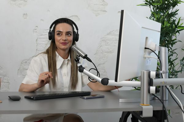 How to Stream On TikTok + 10 Tips To Boost Engagement