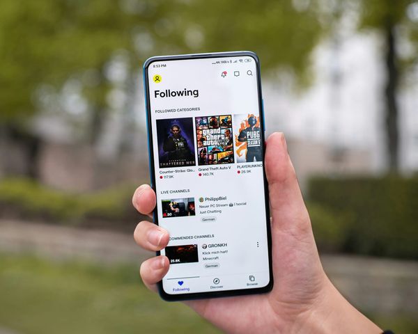How to Share Viral Twitch Clips to TikTok Easily (Free Unlimited Tool)