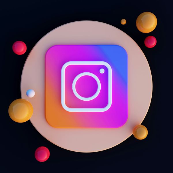 What Are Instagram Badges and How to Get It in 5 Easy Steps