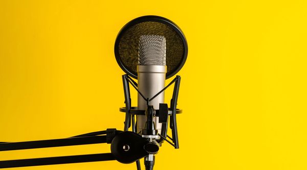 10 AI Voiceover Tips to Create Pro Videos in 15 Minutes