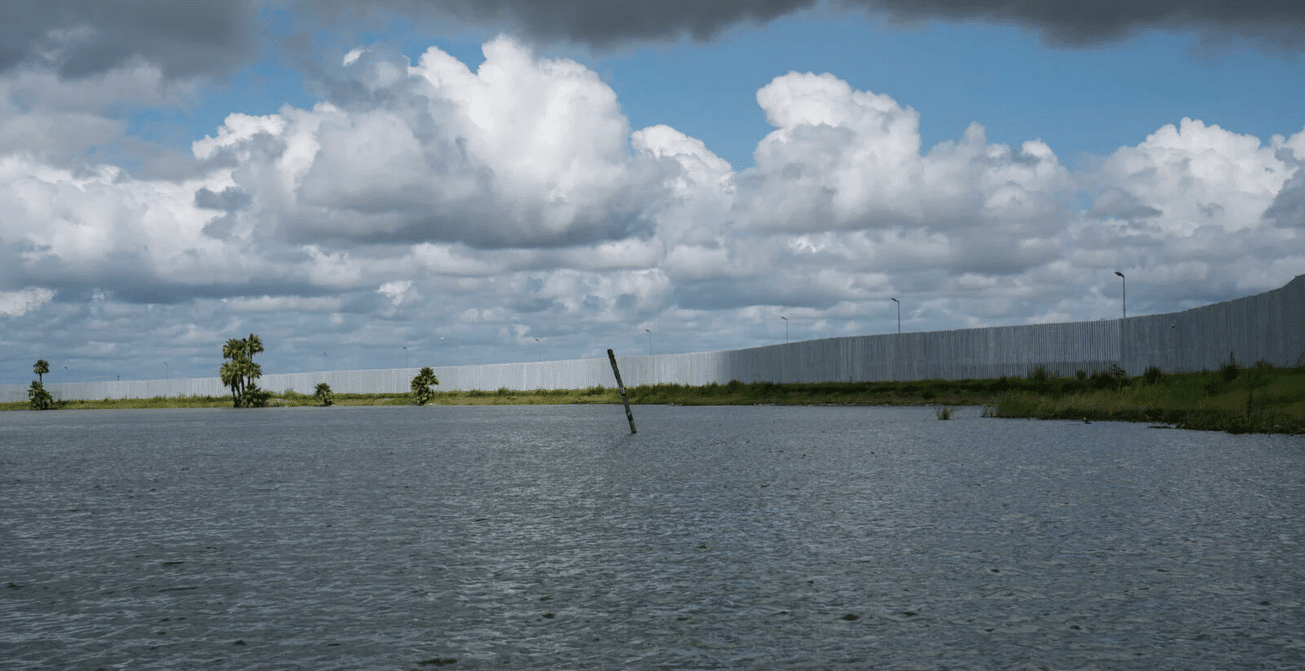 border wall and rio grande